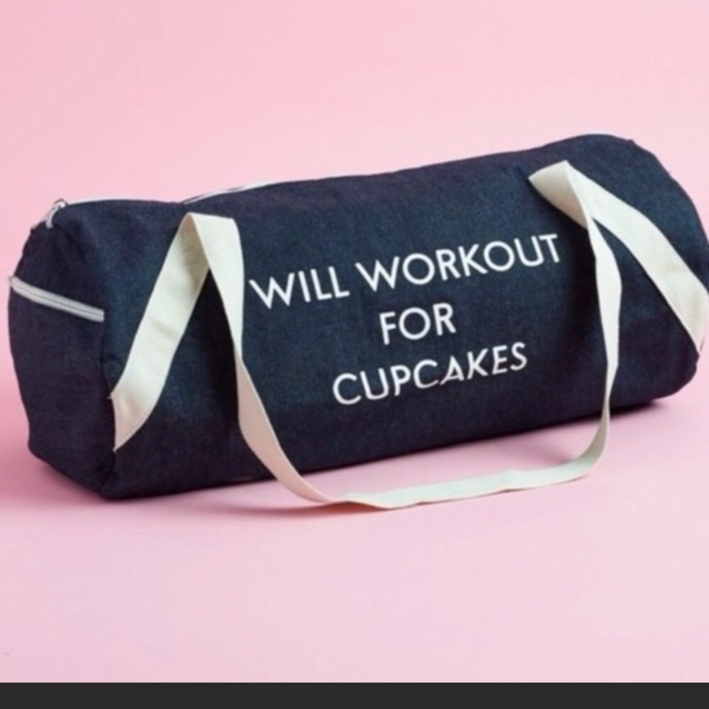 Will workout for cupcakes duffle bag - Picture 6 of 6